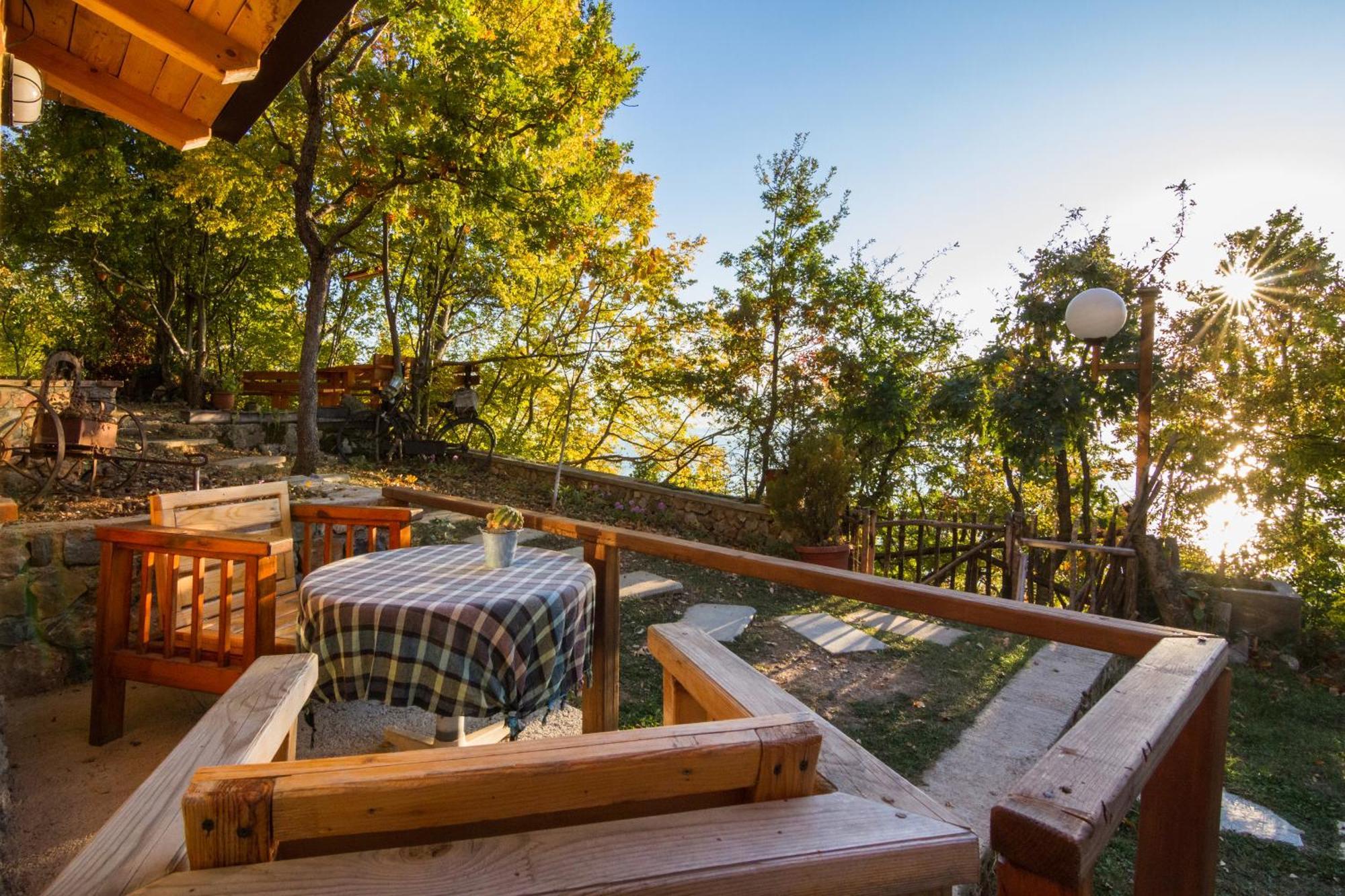 Robinson Sunset Guest House Lagadin Szoba fotó